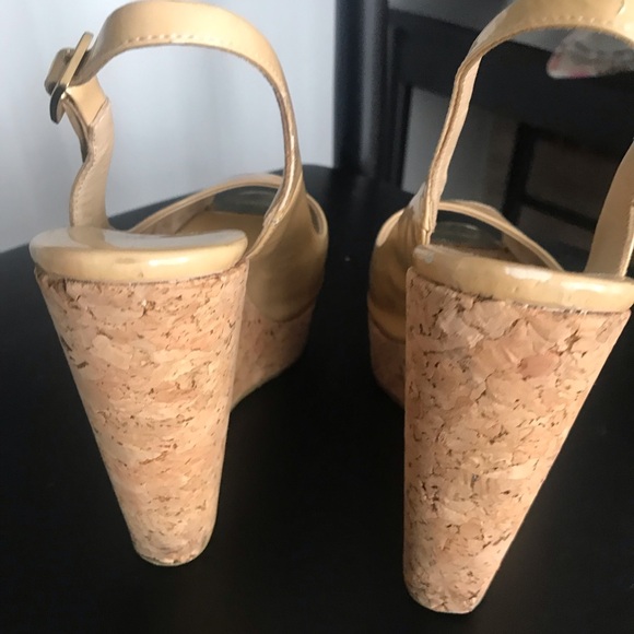 Jimmy Choo Nude Patent Leather Slingback Wedges 36.5 - Picture 4 of 6